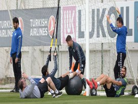 Konyasporda, Osmanlıspor hazırlıkları sürüyor