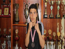 Kaya, Türkiye üçüncüsü oldu