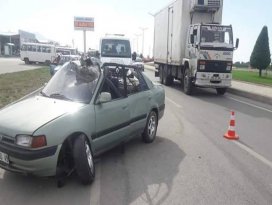 Vincin açılan kolu otomobilin tavanına çarptı