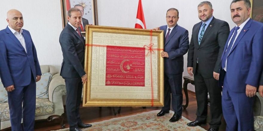 KONESOB’tan Vali Canbolat’a Ahi Sancağı