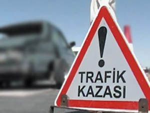 Konyada polis kaza yaptı