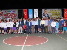 Sokak basketbolu turnuvası sona erdi