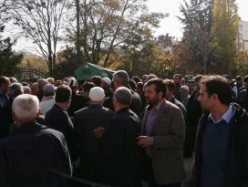 Selman Kaya babasını kaybetti