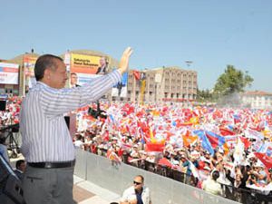 Erdoğan muhalefete başörtüyle yüklendi
