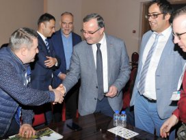 Başkan Kütükcü Tarım Fuarına hayırlı olsun ziyaretinde bulundu