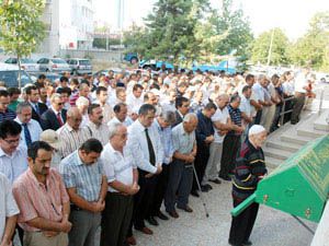 Ali Rıza Kayhan yaşama veda etti