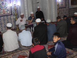 Karapınarda şehitler için mevlit okutuldu