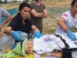 Pencereden düşen bebek hayatını kaybetti