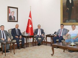 Taştan, Toprak’ı ziyaret etti