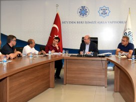 Başkan Pekyatırmacı muhtarlarla bir araya geldi