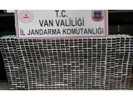 İran sınırında 7090 paket kaçak sigara ele geçirildi
