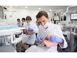 Dişçilik eğitiminde gelecek dijital sağlıkta