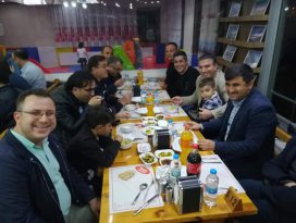 Huğluda öğretmenler onuruna yemek programı