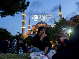 Oruç tutmak ömrü uzatıp birçok hastalığı engelliyor