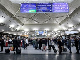 Hava yolunu kullanan yolcu sayısı 209 milyonu geçti