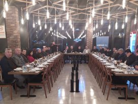 ASRİAD üyeleri yemekte buluştu
