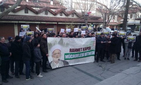 Konya İHH’dan ‘Umut Cuması’ protestosu