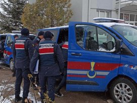 8 ilde köy köy gezerek 2 milyon lira dolandıran suç örgütünün elebaşı da tutuklandı