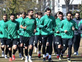 Konyaspor, iki eksikle çalıştı