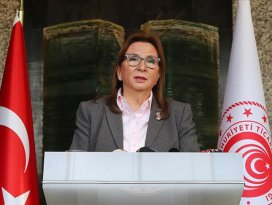 Ticaret Bakanı Pekcan: İlave gümrük vergisini kaldırdık
