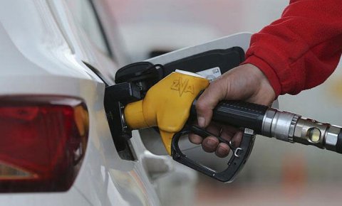 Benzin ve motorinde indirim bekleniyor