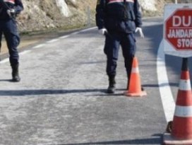 Yüksekovada Covid-19 nedeniyle bir köy giriş çıkışa kapatıldı