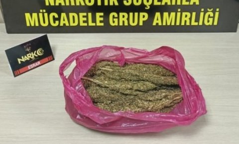 Konya’da 816 gram esrar ele geçirildi, 2 kişi gözaltına alındı