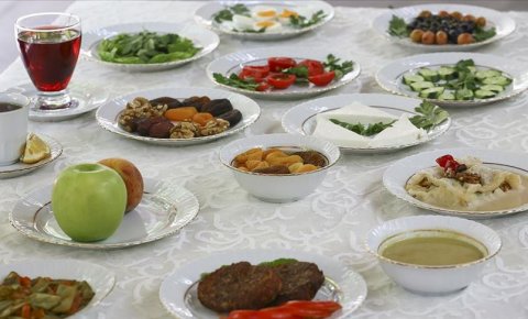 Bayramda aşırı tüketim sağlıktan ediyor