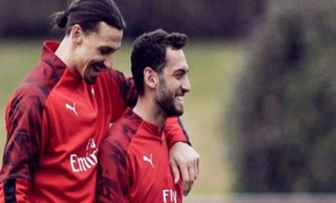 Ibrahimovicin Türkiyede tuttuğu bir takım var