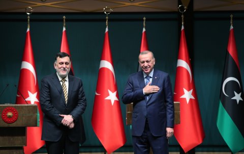 İtalyan gazete böyle duyurdu: Libyada artık Sultan Erdoğan kanunları geçiyor