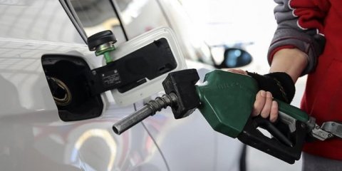 Motorin ve benzine indirim geliyor