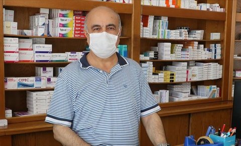 Virüsü yenen eczacı: Uzun süre tat alamadım