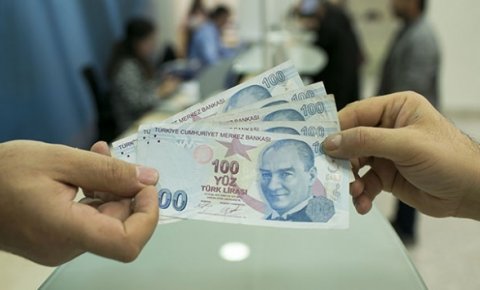 Ağustos ayı burs ve kredi ödemeleri başladı
