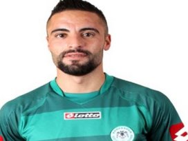 Eski Konyasporlu futbolcu İshak Çakmak Bandırmasporda
