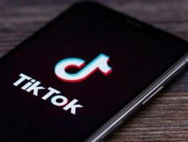TikTok kapalıyken de kamera ve mikrofonunuza erişiyor mu?