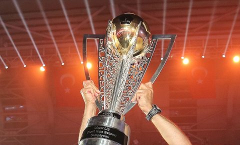 62 sezonda 6 şampiyon