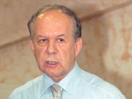 Prof. Dr. Bilal Eryılmaz koronavirüs nedeniyle hayatını kaybetti