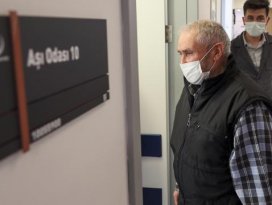 65 yaş üzerinin aşılanmasına başlanacak