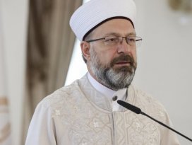 Diyanet İşleri Başkanı Erbaştan bayram namazı açıklaması!