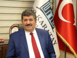 Rektör Sade: Türk milleti sadece milli birlik ruhuyla zafer kazanabileceğini gösteren tek millettir