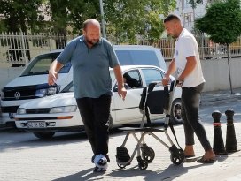 Acemi kasaplar hastanelik oldu
