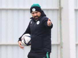İlhan Palut, Konyaspor ile 42. maçına çıkacak