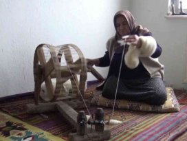 Bin yıllık yöntemle dokunan motifler yeniden hayat buluyor