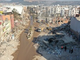 Deprem soruşturmalarında tutuklananların sayısı 218e yükseldi