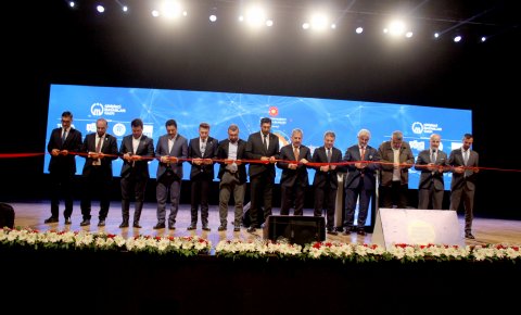 Türkiye Girişimci Buluşması Konyada yoğun katılımla başladı
