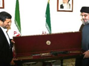 Beyruttan bir Ahmedinejad geçti