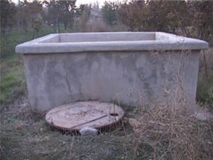 Çocuk dengesini kaybedip kuyuya düştü