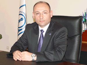 Kendi yorgun, yükü ağır