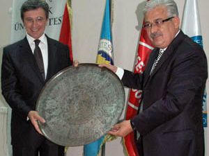 Bankacılıkda en önemli sermaye yetişmiş insan