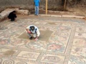 Bahçesinden servet çıktı!